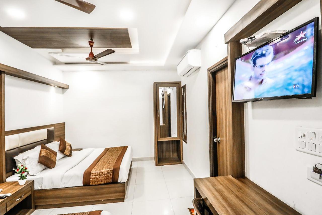 Hotel Kings Амритсар Экстерьер фото
