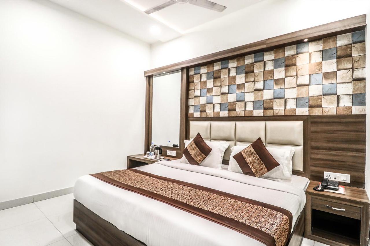 Hotel Kings Амритсар Экстерьер фото
